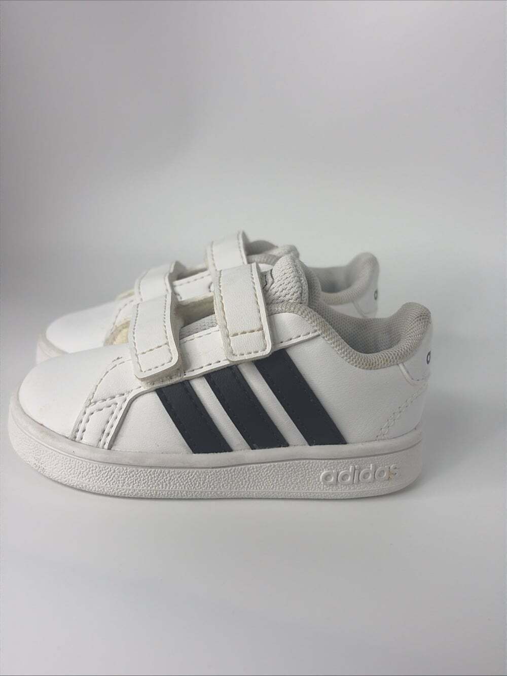 Adidas Toddlers’ Grand Court 2.0 CF White Sneakers Size 4